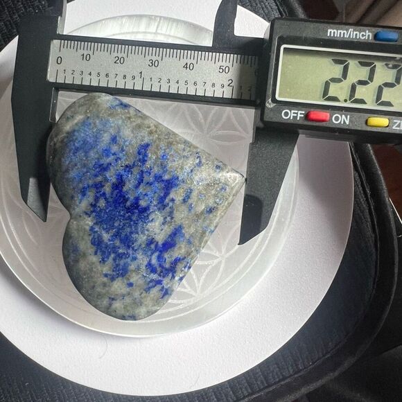 Lapis Lazuli Crystal‎ Heart Carving - Picture 10 of 14